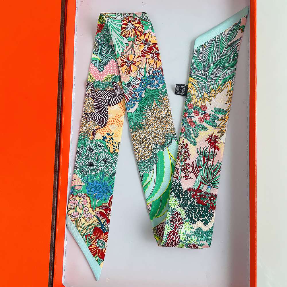 Jungle Horse Print Long Scarf  - Travel Accessories To Gift reseña y precio