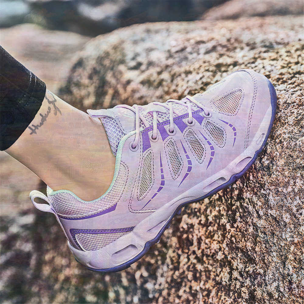 Sumer Round Tip Silver Sneaker - Travel Accessories Girly reseña y precio